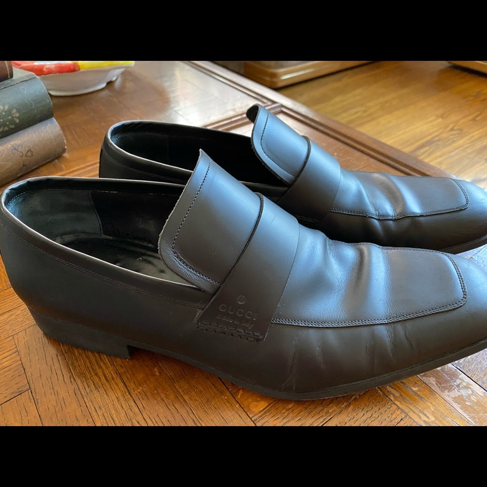 EUC Gucci Loafers - Picture 4 of 11